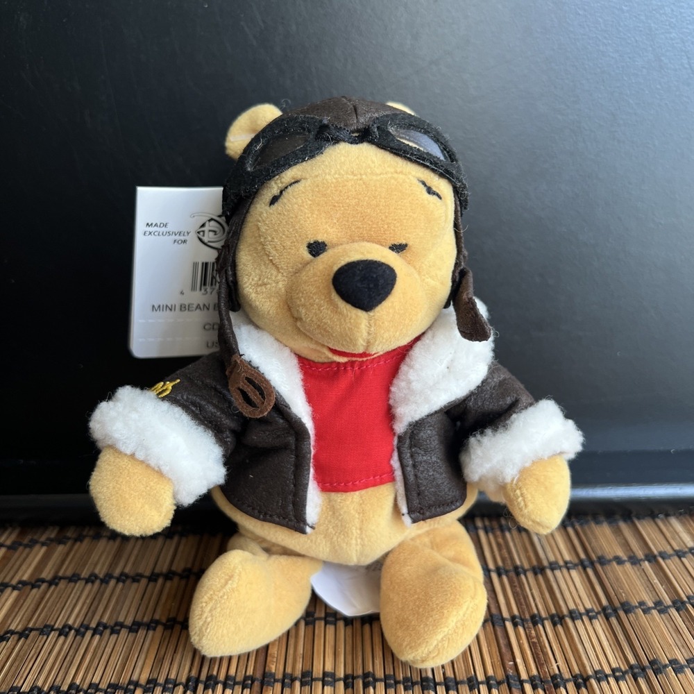 Disney Store Pilot Aviator Winnie The Pooh Mini Bean Bag 8"  Stocking Stuffer